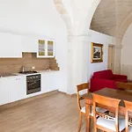 Oda ve Kahvaltı Vico Marina 3*