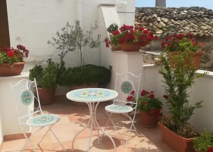 Vico Marina Bed & Breakfast 3*